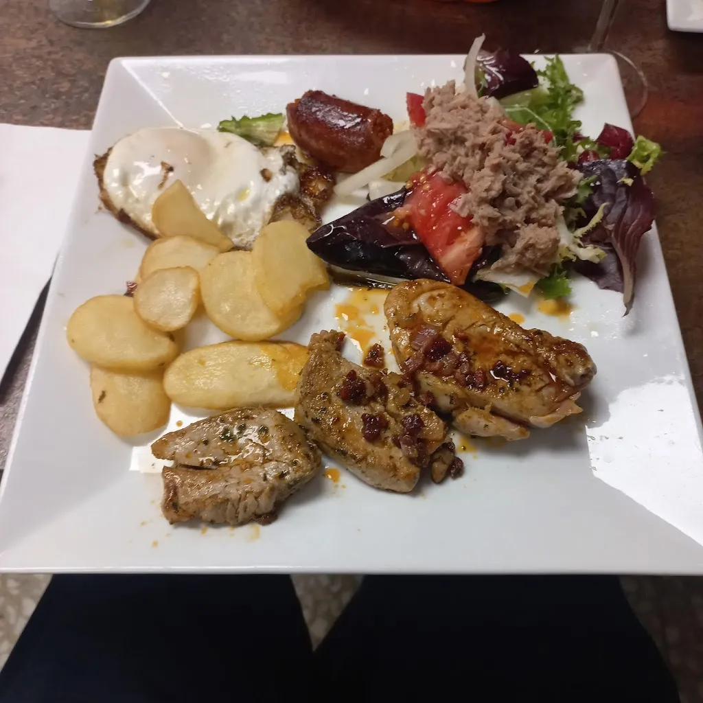 Alvaro fernandez olivar_Teleclub_Royuela de Río Franco_recensione