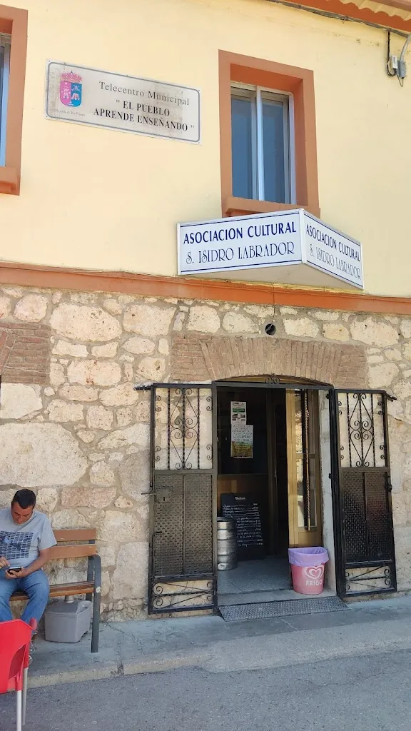 Maria Cruz Galeron Cuesta_Teleclub_Royuela de Río Franco_recensione