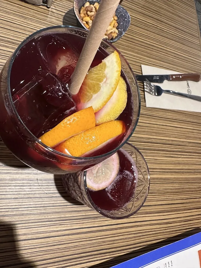 Linda Boone_Cañas y Tapas_Santa Inés_review