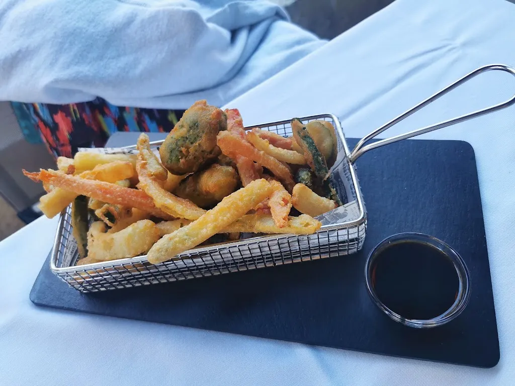 M. Escanciano_Tiki_Santa Gadea del Cid_review