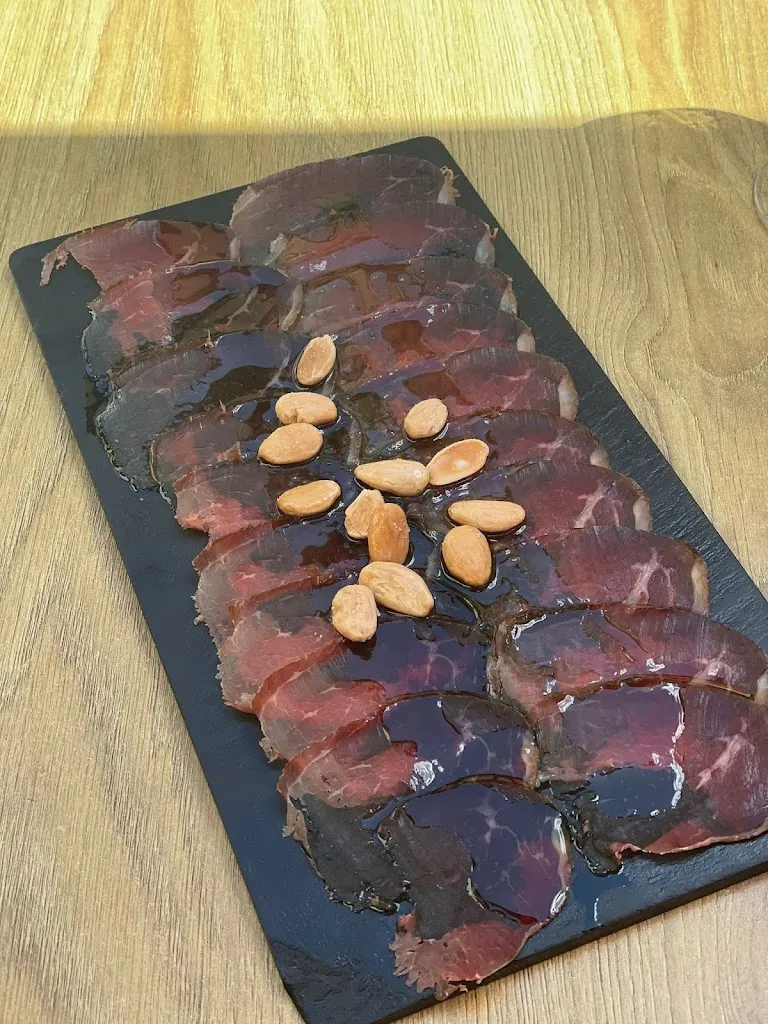 Angel Sanchez_Tiki_Santa Gadea del Cid_review