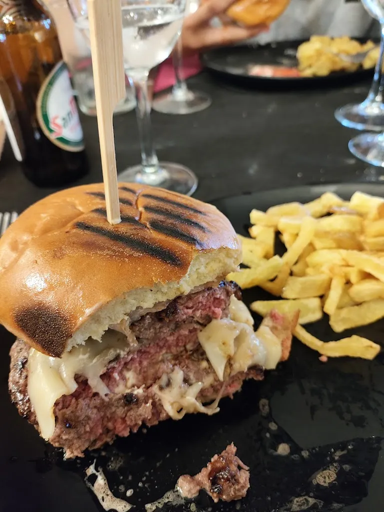 Jorge Pérez_Bar-Restaurante El Viejo Oeste_Salas de los Infantes_review