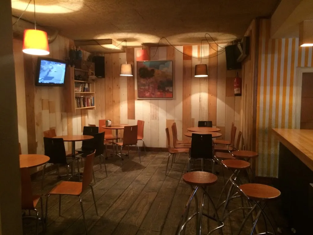 Bar la Fragata restaurant in Salas de los Infantes