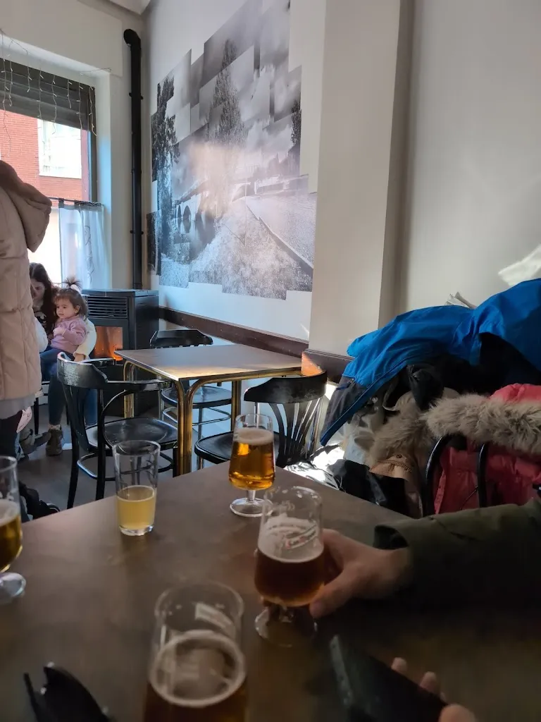 Ferrari Bar_Salas de los Infantes_slider_image_3