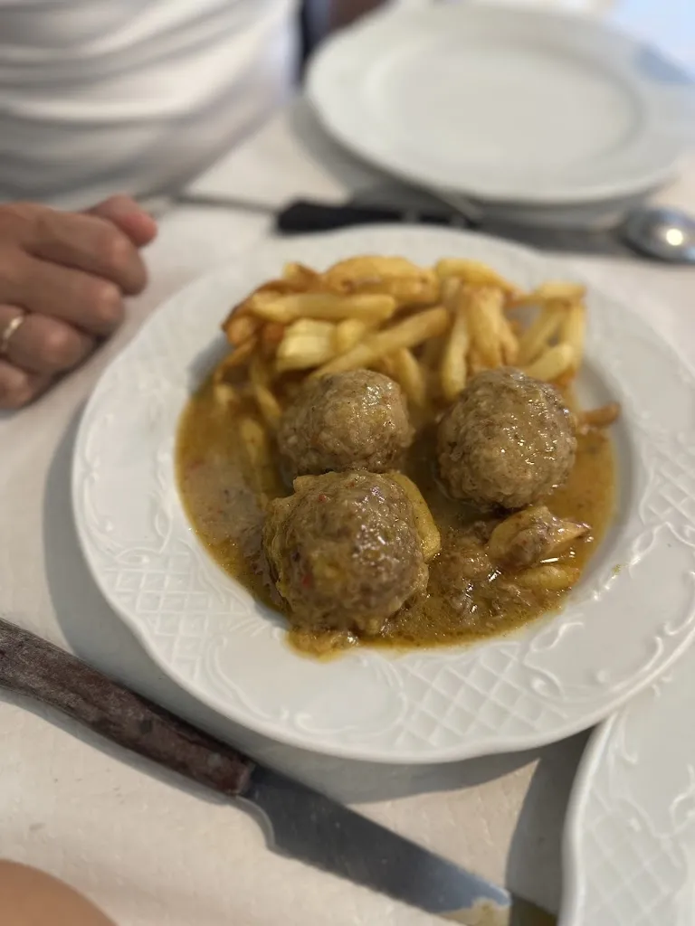 Maria Jose Regaña_La Coteruca_Rucandio_review