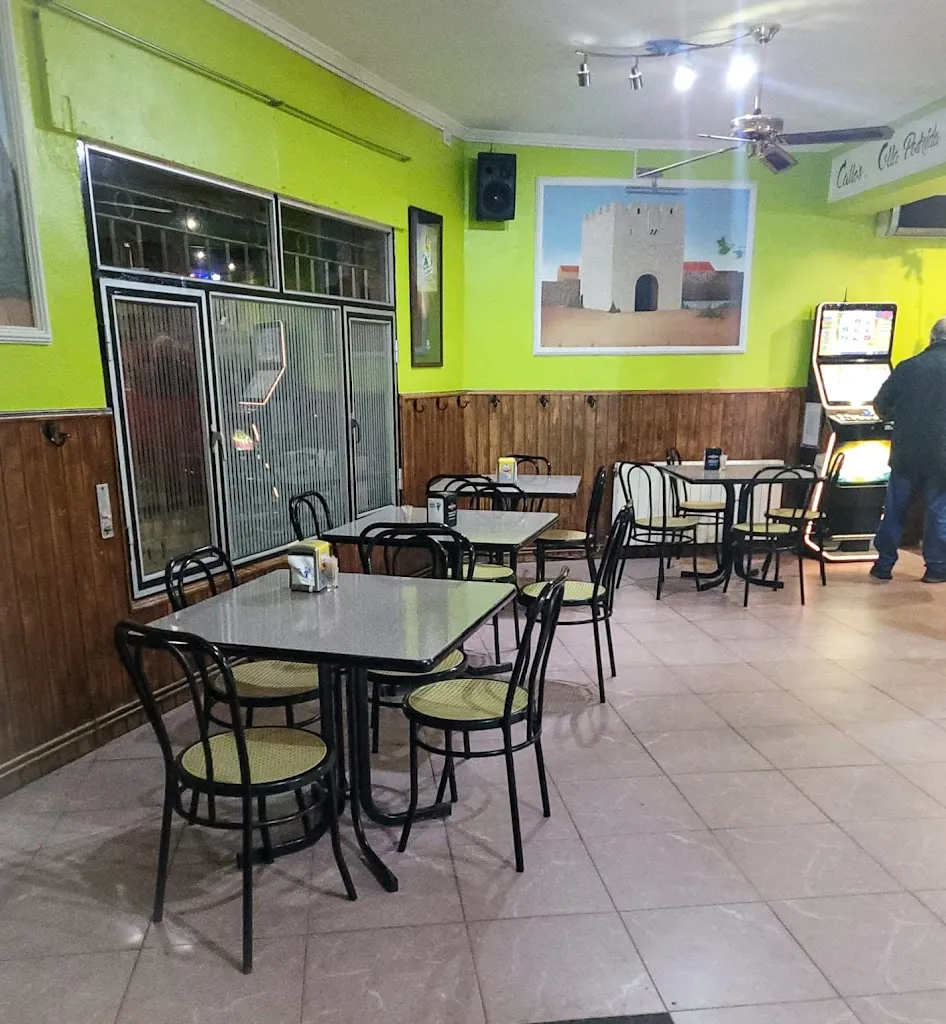 Bar/Cafetería Cruce Casa Nina_Santa María del Campo_slider_image_3