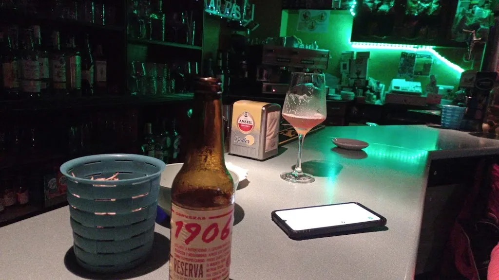 Rodry _Karra's Pub_Santa María del Campo_review