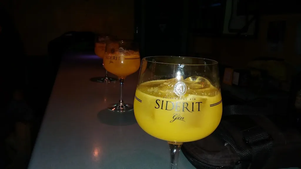 Karra's Pub_Santa María del Campo_slider_image_2