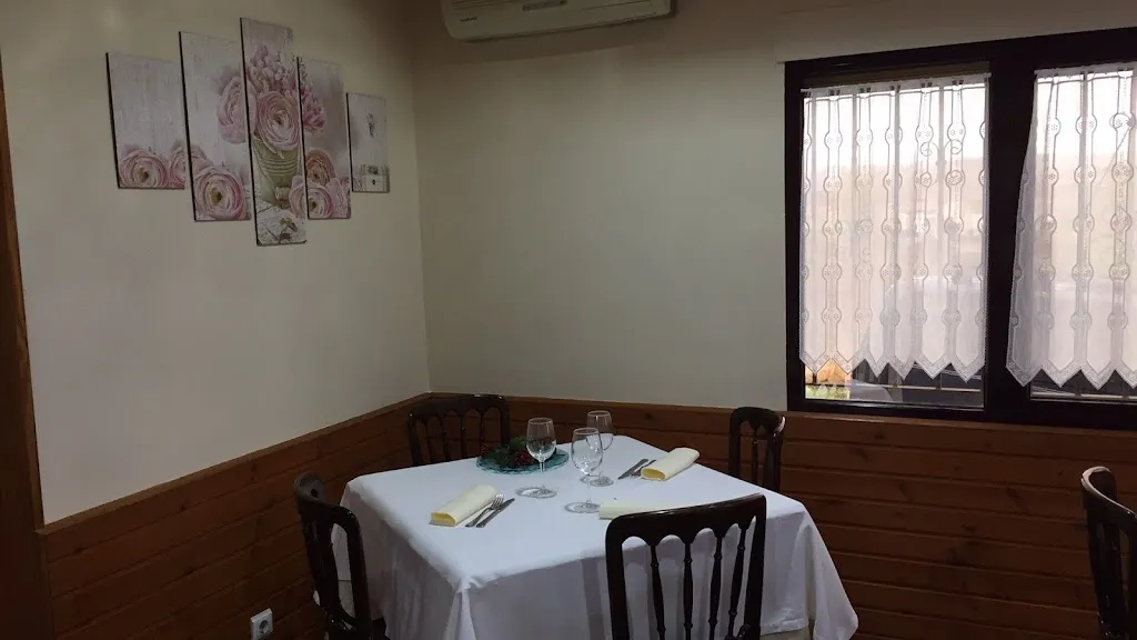 Restaurante Casa Paca Sarracín restaurant in Sarracín