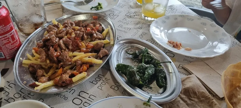 Jesús C_Café Bar Estánco_Vilarmaior_review