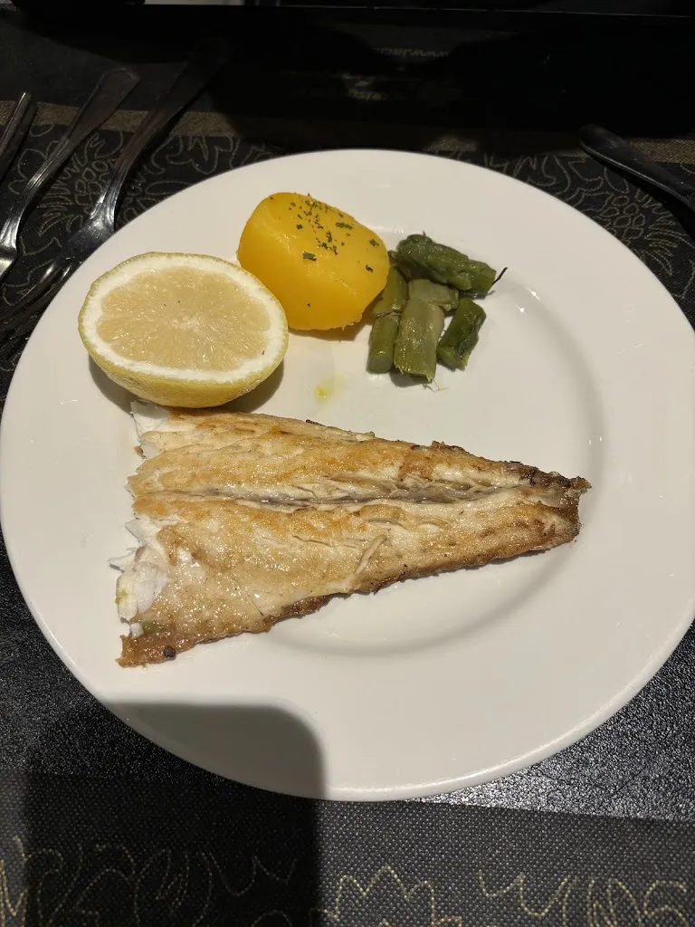 Pups Lover_Marisquería La Chalana_Santo Domingo de Silos_review