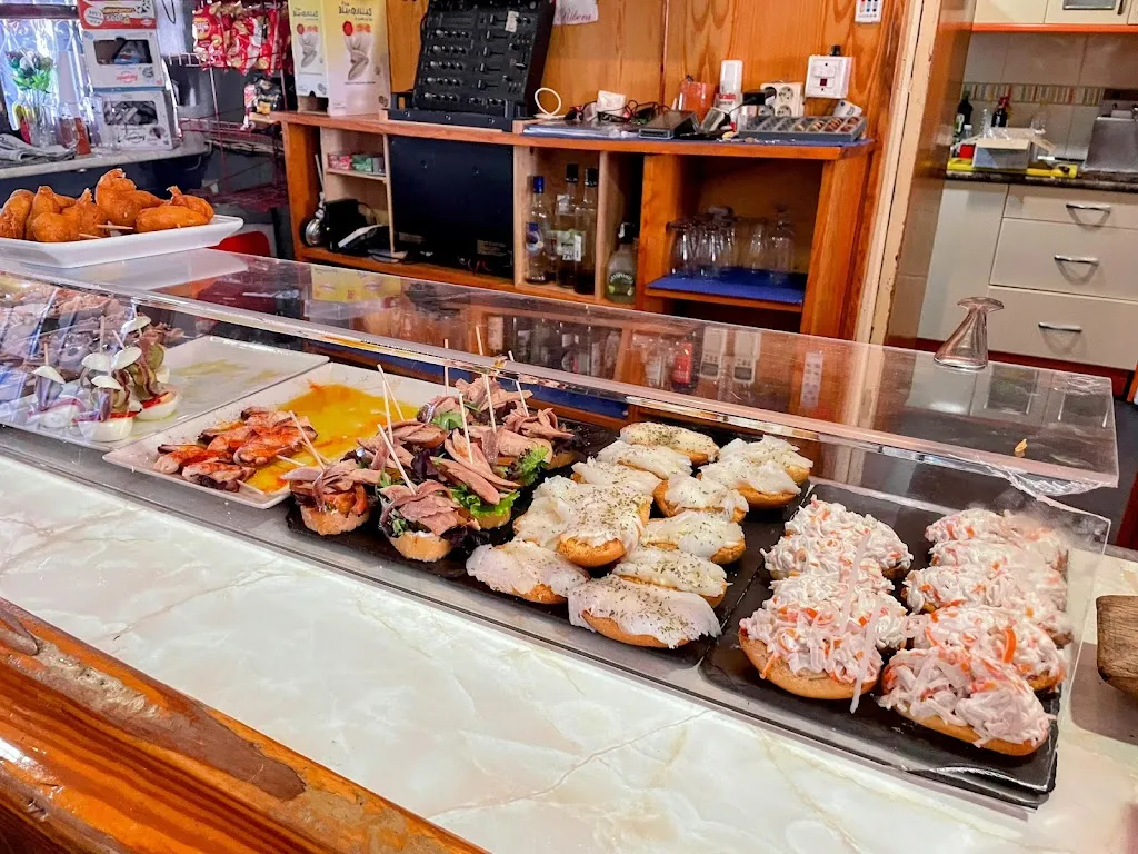 Bar El Paso_Sotillo de la Ribera_slider_image_2