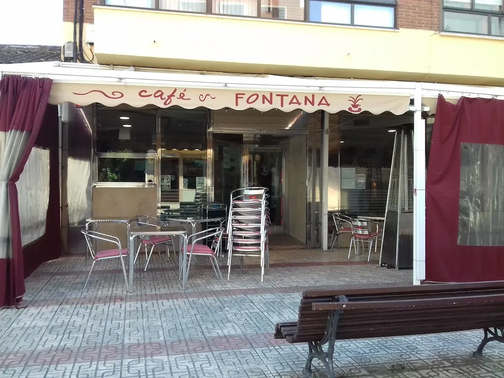 Fontana Café restaurant in Trespaderne