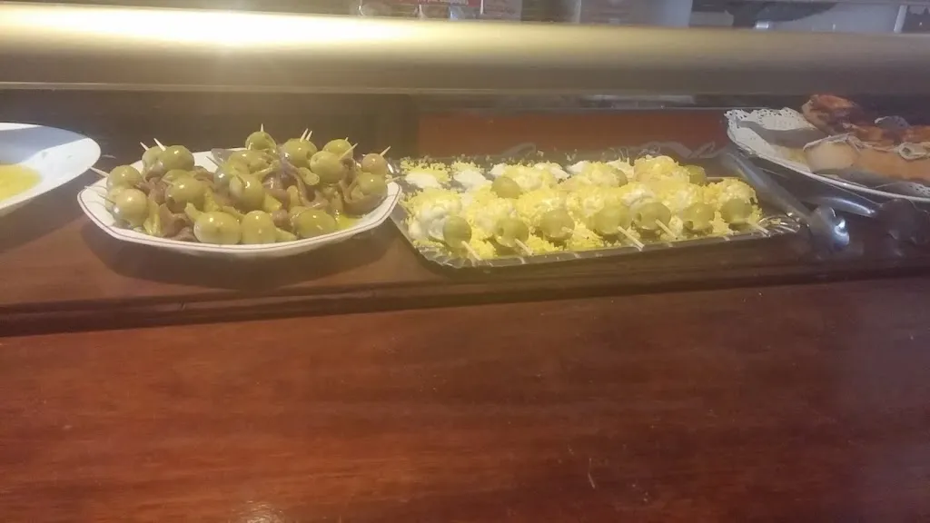 Bar El Gorrion_Tórtoles de Esgueva_slider_image_3