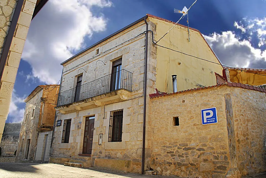 Casa Rural Valdecid restaurant in Valdeande
