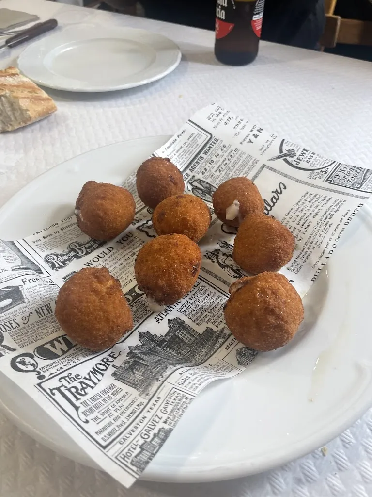 Sandra Carrasco_Bar Restaurante Anamari_Valle de Manzanedo_review