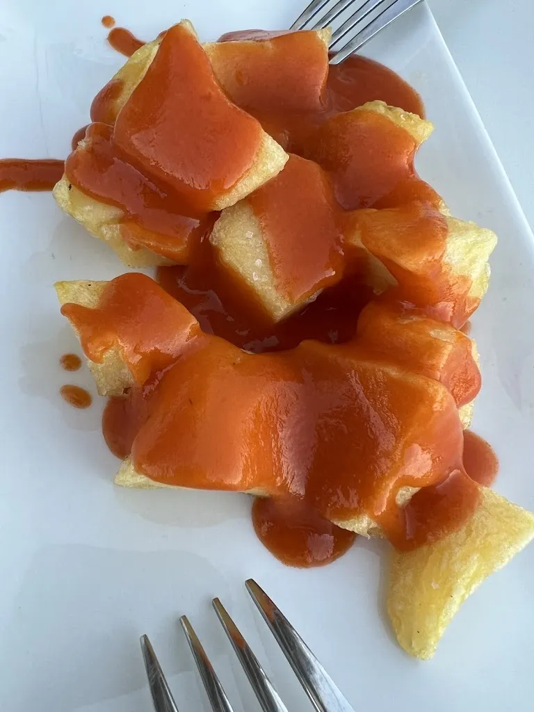 Ali_La Típica Bodega El Garnacho_Valle de Valdelaguna_review