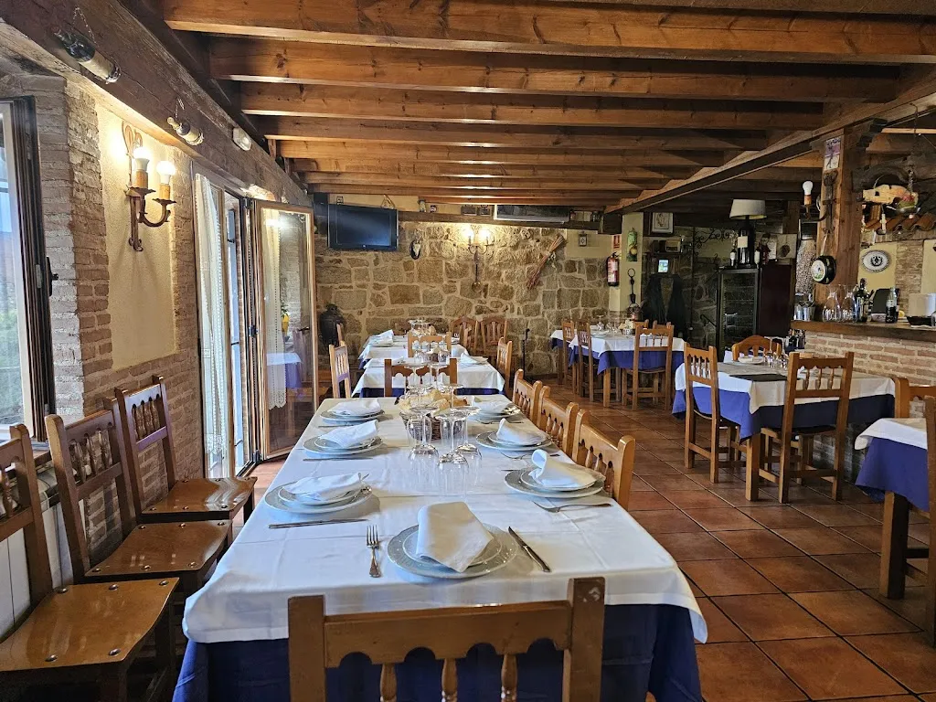 La Posada del Grillo ristorante a Valle de Valdelaguna