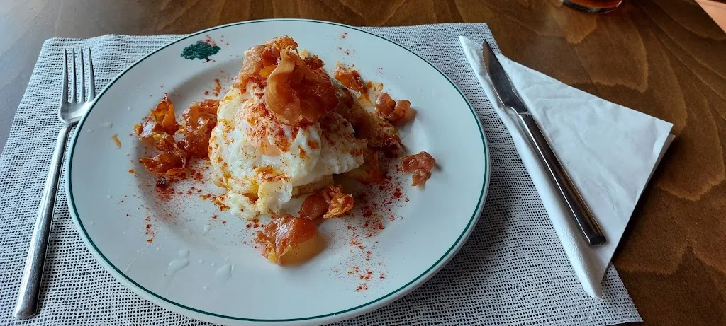 Menu_Casa rural restaurante O castiñeiro_Vilasantar_image_5