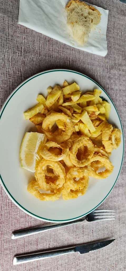 Menu_Casa rural restaurante O castiñeiro_Vilasantar_image_9