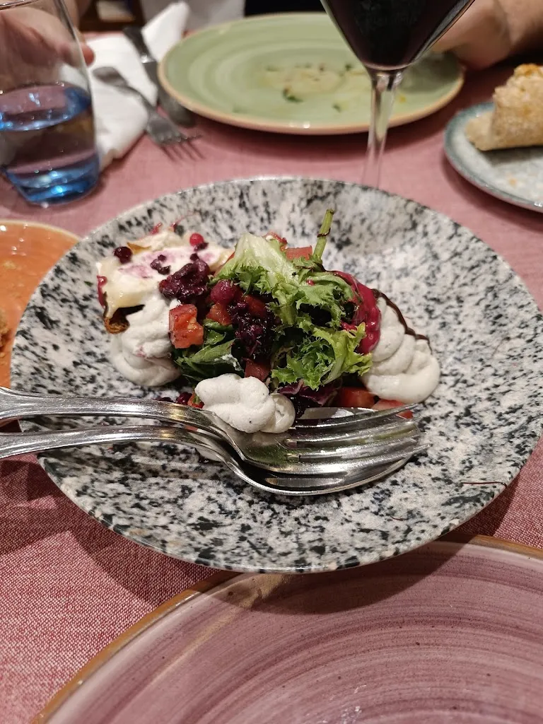 gabriela gutierrez cruz_BODEGAS EL LAGAR DE ISILLA S.A._Vid de Bureba La_review