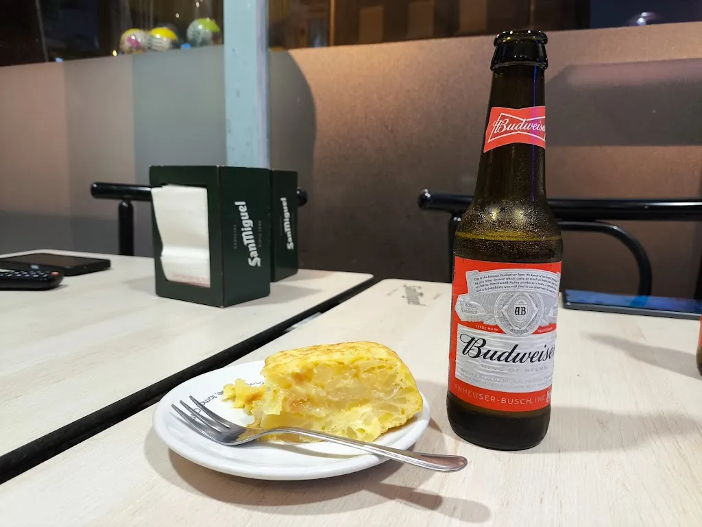 Jorge Monroy_Bar Casablanca Cafe_Vid de Bureba La_review