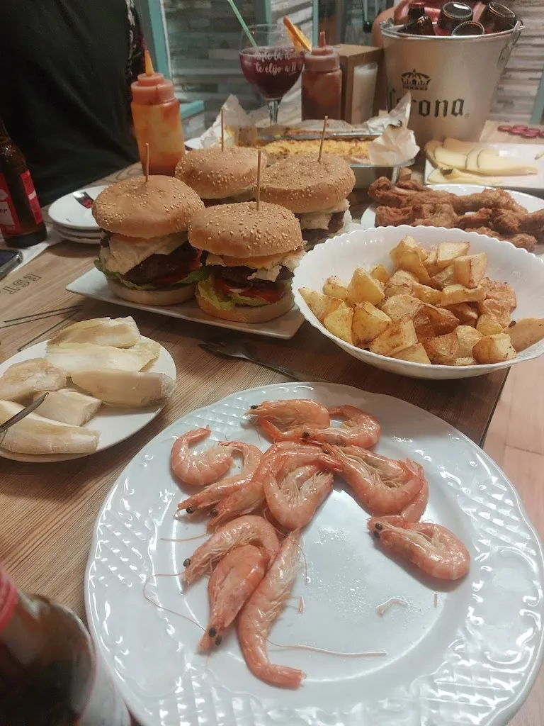 Bar Casablanca Cafe_Vid de Bureba La_slider_image_2