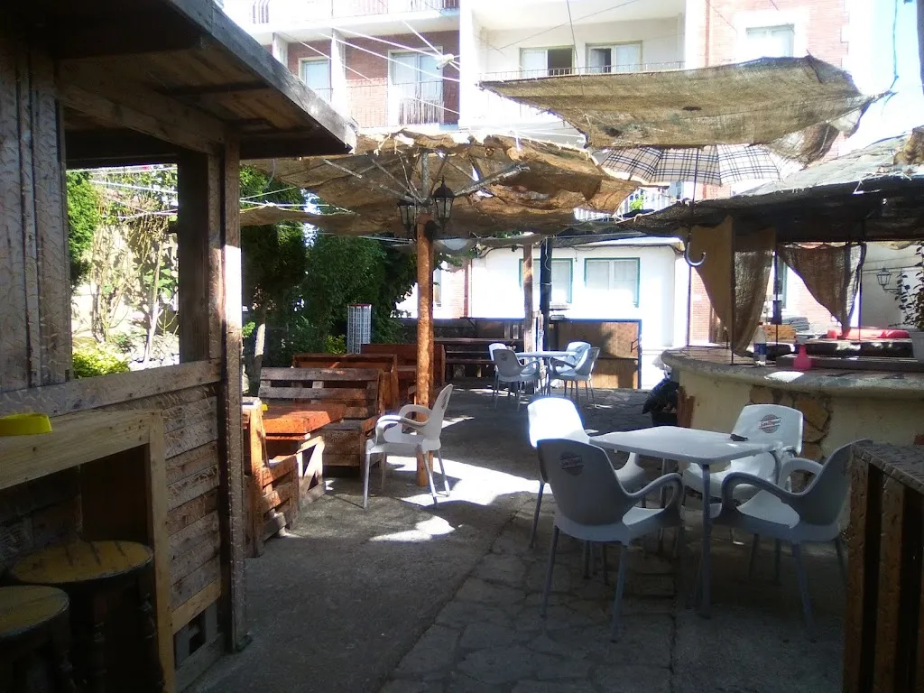 El Trébol restaurant in Valle de Mena