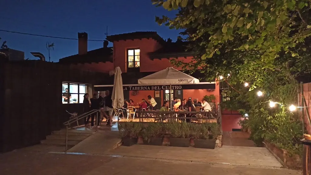 La Taberna del Cuatro_Valle de Mena_slider_image_2