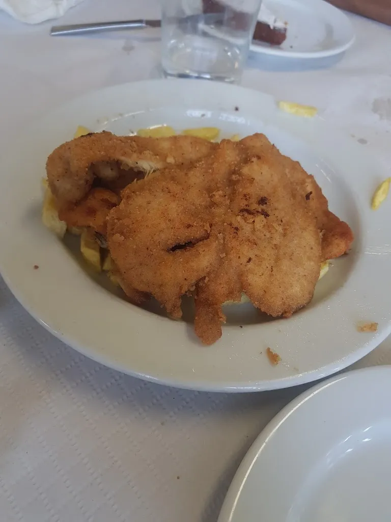 Davinia Domínguez_Cafe Bar El Cruce_Vilasantar_recensione