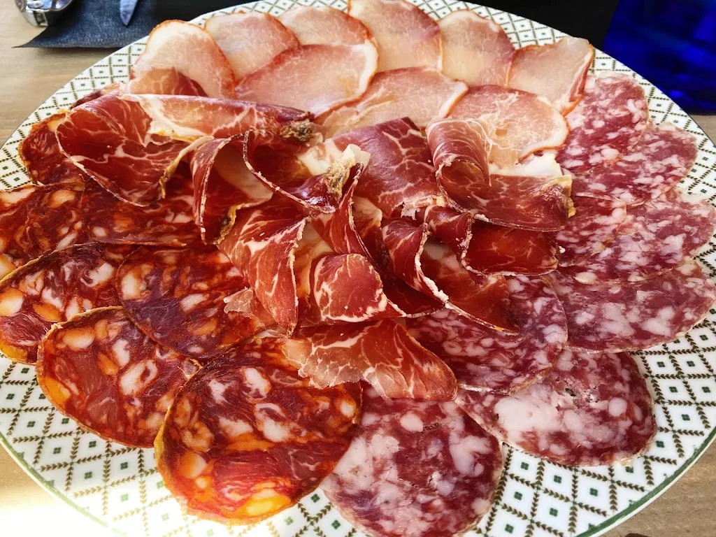 Restaurante Urtegi_Valle de Mena_slider_image_2