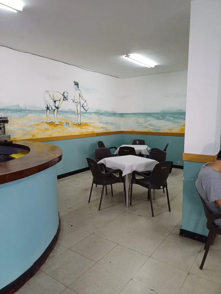 Bar de las piscinas restaurant in Villadiego