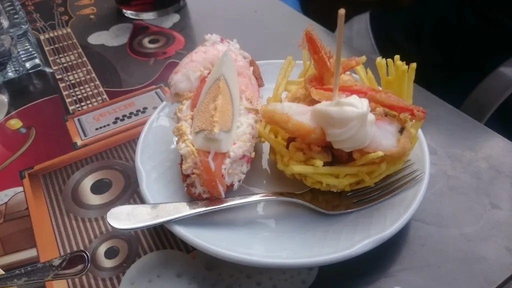 Bar Arroyo_Villagonzalo Pedernales_slider_image_2