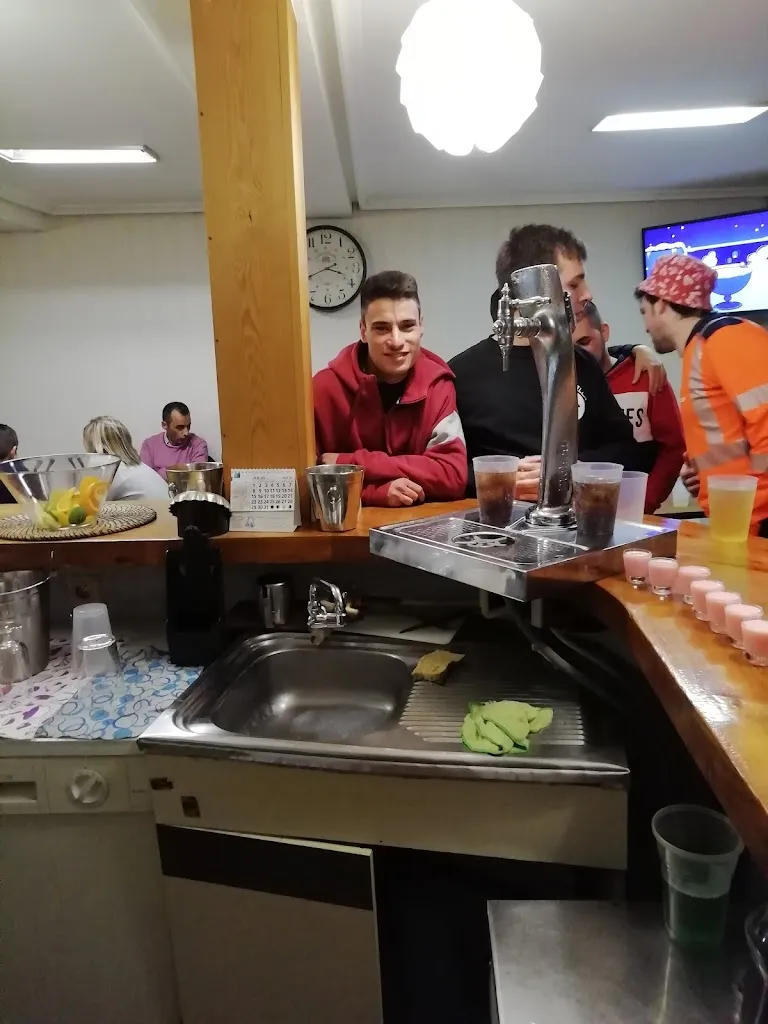 Bar Maxi_Villalbilla de Gumiel_slider_image_2