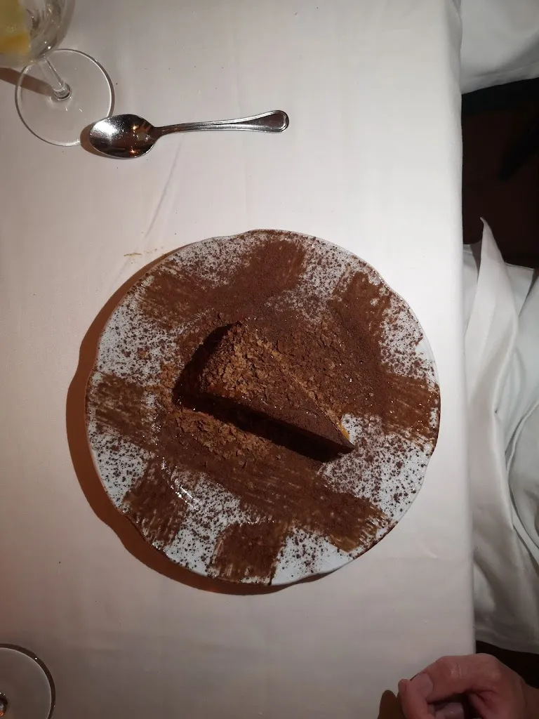 Eyal N.T_La Esquina del Real_Ares_review