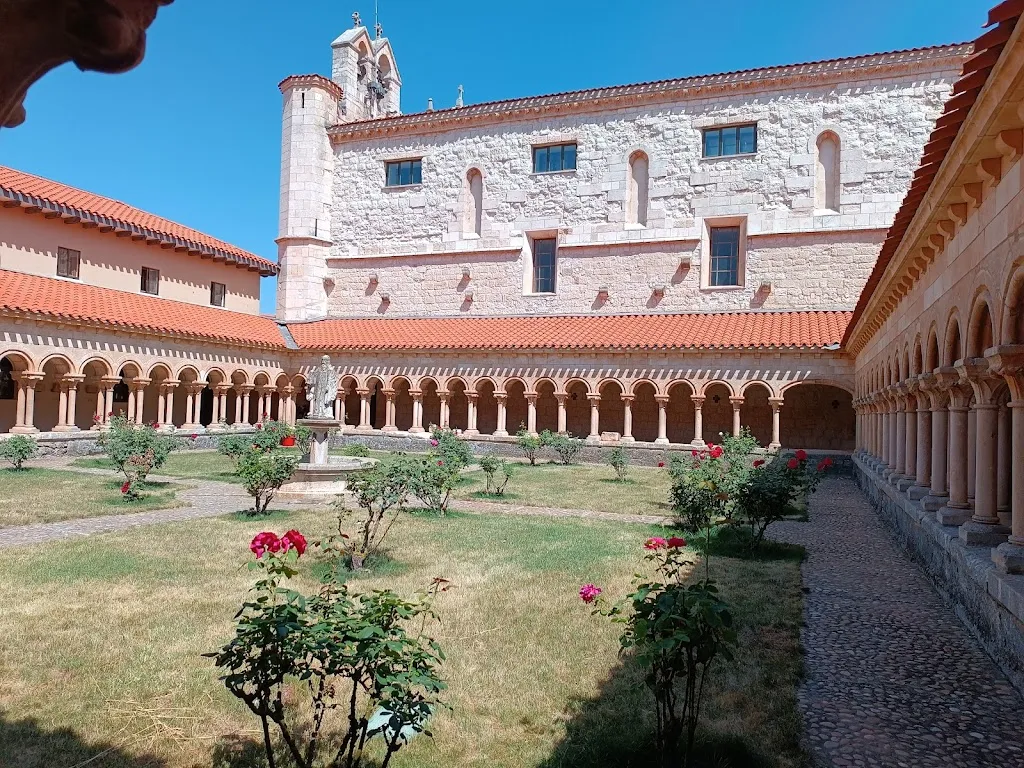 David Corujo_Madres Cistercienses_Villamayor de los Montes_review