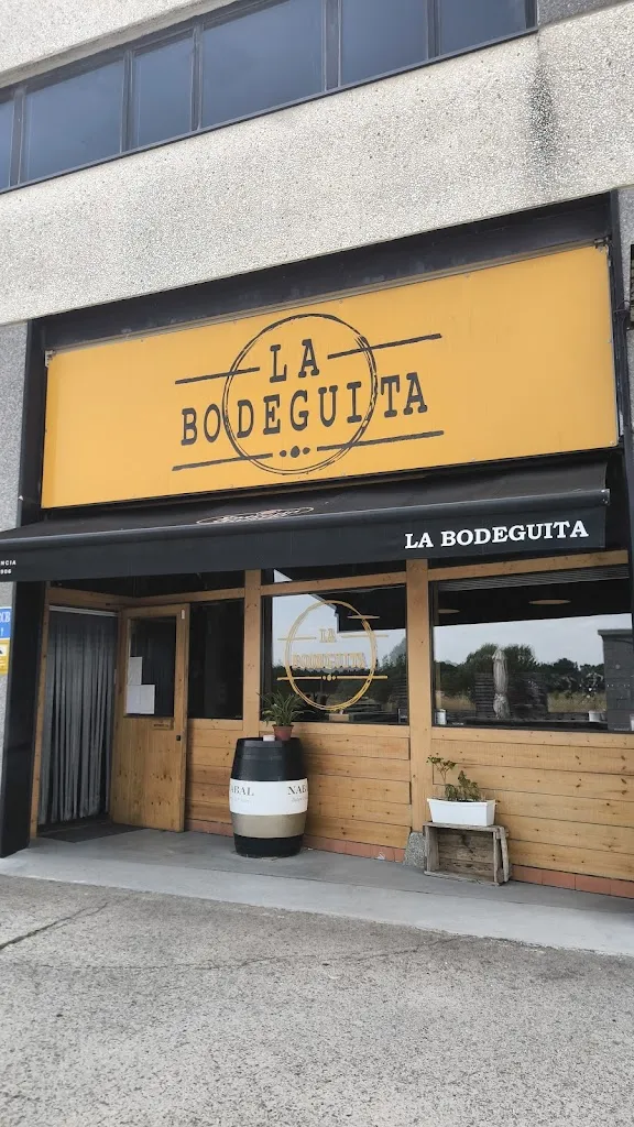 Iñigo Lujanbio Begiristain_La Bodeguita Gastro Bar_Villamedianilla_review