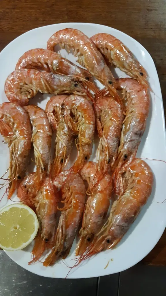 Bar la plaza , Plaza Mayor 10, Villanueva de Gumiel,09450 restaurant in Villanueva de Gumiel