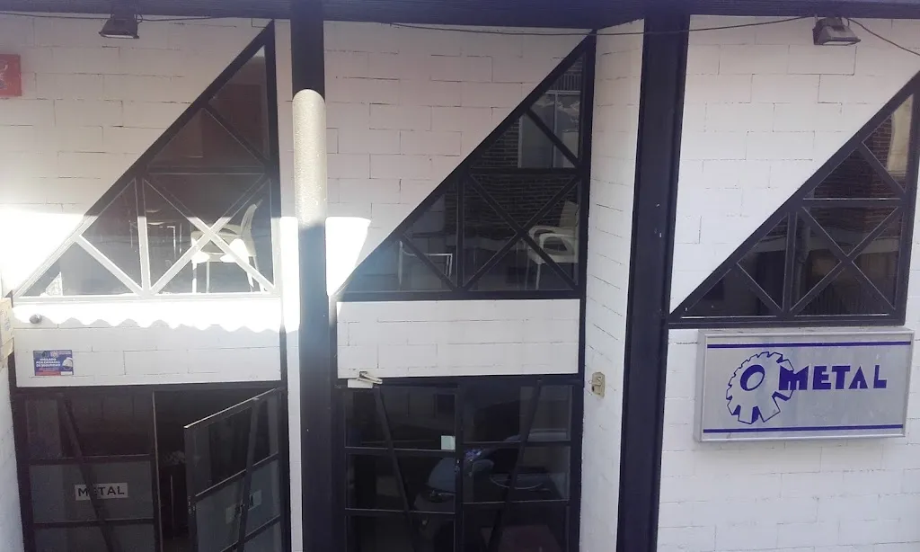 Bar musical metal restaurant in Villaescusa de Roa