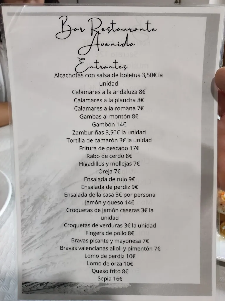 Malena Muñoz_Bar Restaurante Avenida_Alatoz_recensione