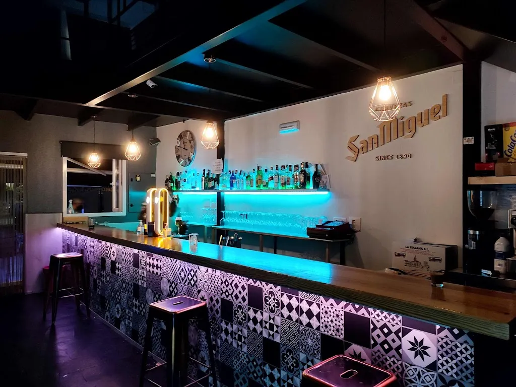 Pub Mírame_Villaescusa de Roa_slider_image_1