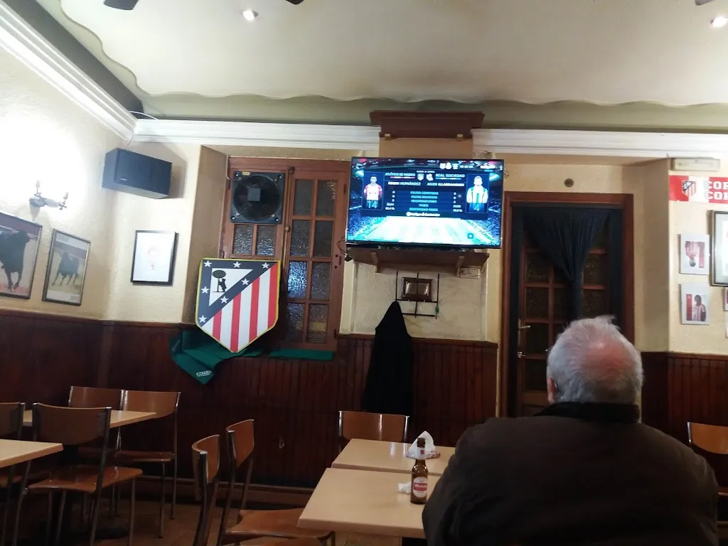 BAR PILAR TAPAS CAFÉ restaurant in Villaescusa de Roa