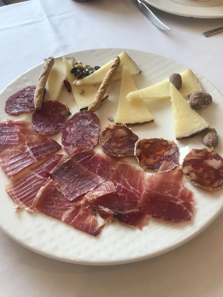 Menu_Mesón-Restaurante El Segoviano._Alcadozo_image_8