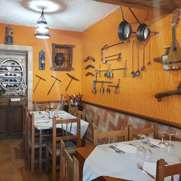 Mesón-Restaurante El Segoviano._Alcadozo_slider_image_1