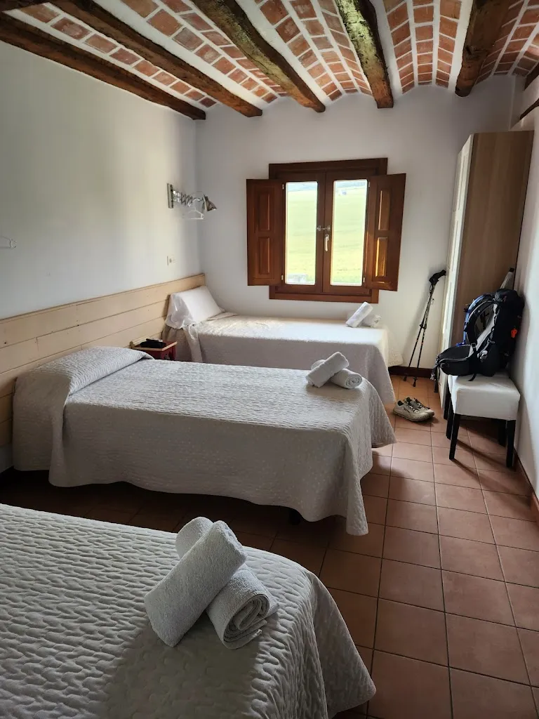 Suzanne Gorhau_Casa de los Deseos_Villambistia_review