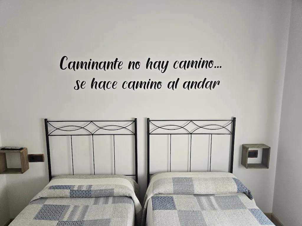 Shawn Czeczinski_De Sol a Sol_Villanueva de Argaño_review