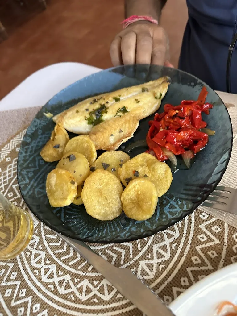 Mihir Bajoria_Restaurante Come ve y Dile_Vizcaínos_review