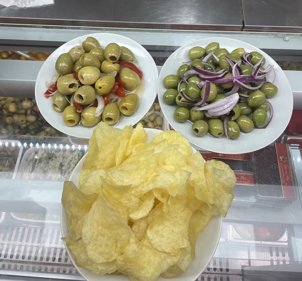 María López Plaza_Aceitunas del Campo_Aceituna_review