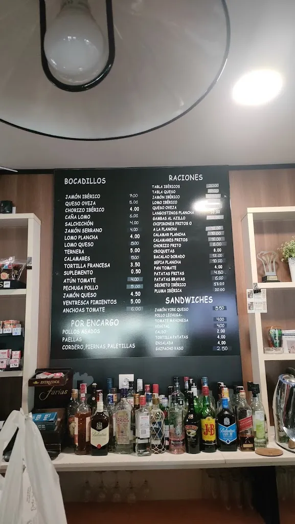 Menu_Restaurante Las Vegas_Aldea del Cano_image_1