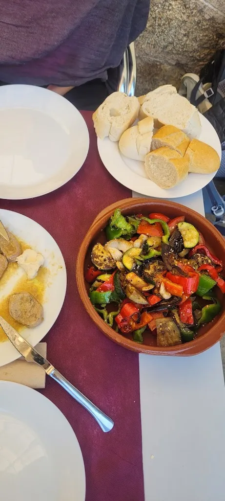 somaye farhan_Restaurante La Posada & Giraldo_Aldea del Cano_review